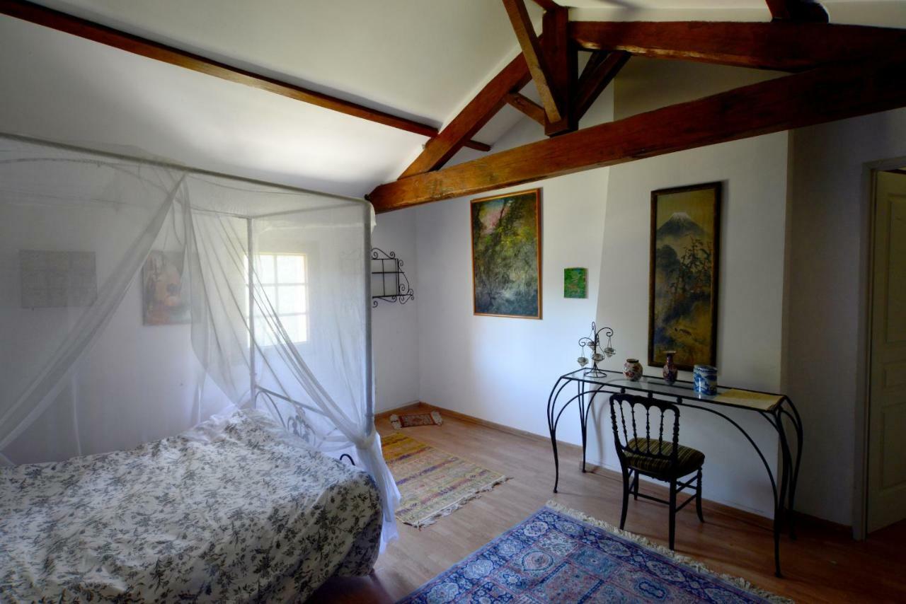 L'Atelier Du Grison Bed & Breakfast Callen Exterior photo